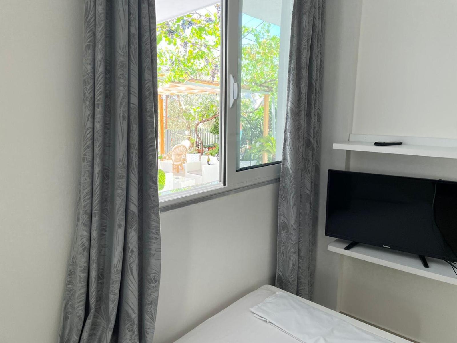 Sala Apartment'S Саранде Стая снимка